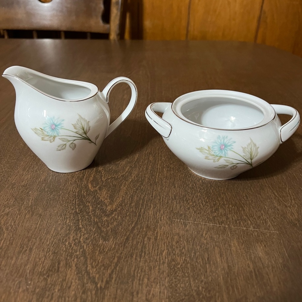 Meito China MEI135 Blue Floral Cream And Sugar Bowl Lot Set No Lid